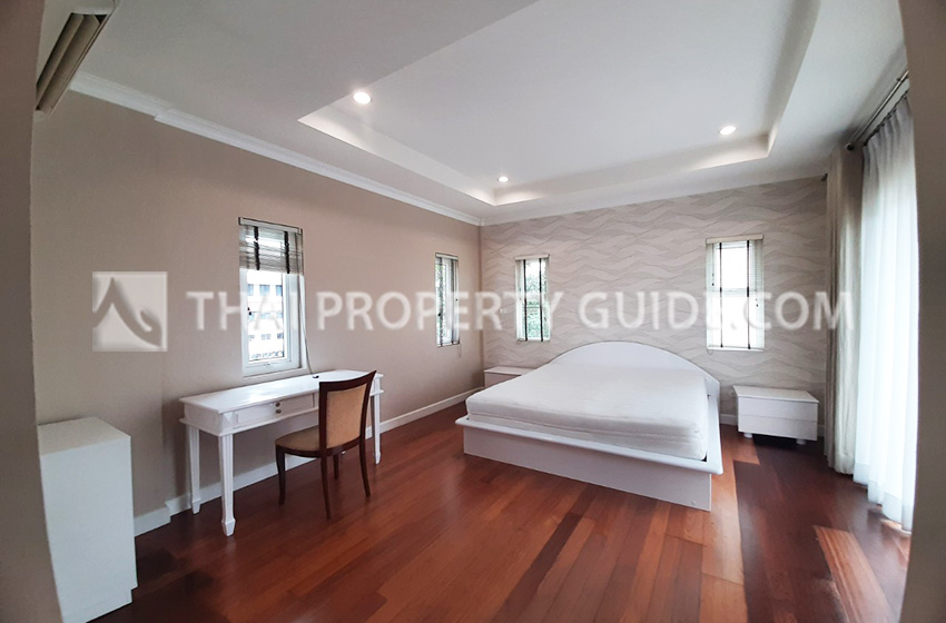 House with Shared Pool in Sukhumvit 